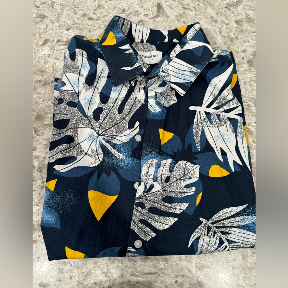 Floral shirt by Lindbergh